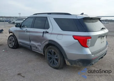 2022 Ford Explorer Xlt z USA, uszkodzony, nr VIN 1FMSK7DH8NGA74062
